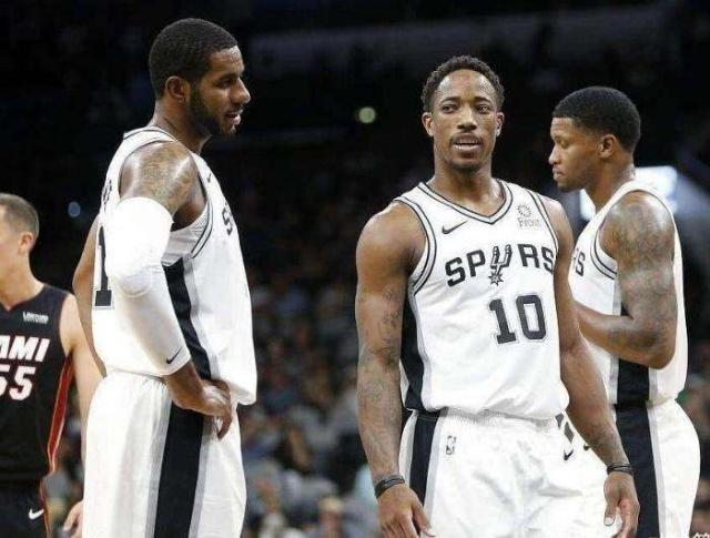 WTT总决赛 王楚钦／孙颖莎0-3韩国组合获混双亚军