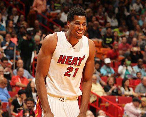 欧冠半场：卡尔进球被吹，凯恩中柱，拜仁暂0-0葡萄牙体育