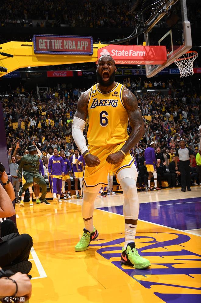 [图]谢文能助攻陈蒲进球 山东泰山战胜长春亚泰