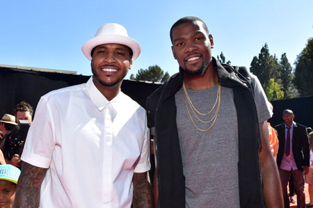 勒布朗-詹姆斯与卢卡-东契奇联手终结湖人连败 一切始于我们