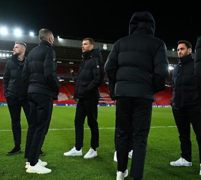 日本职棒揭幕战综述：老将与新人的碰撞